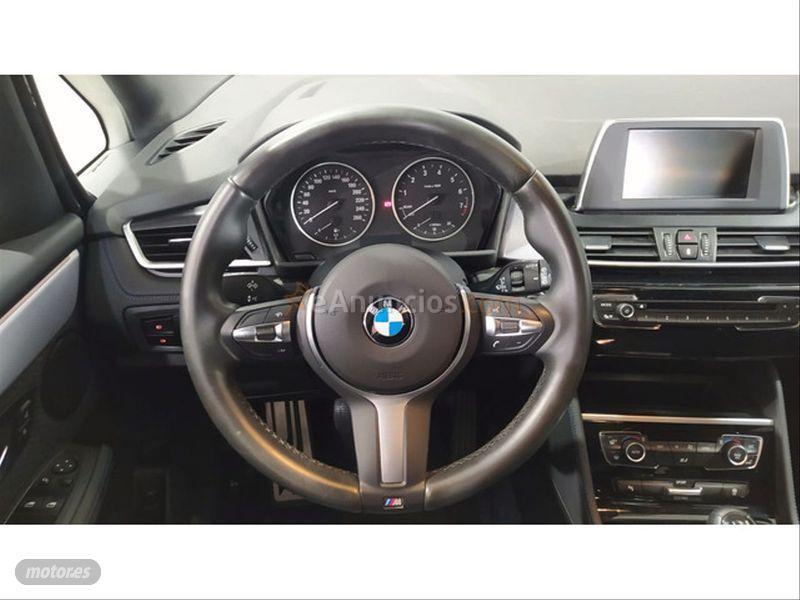 BMW Serie 2 Gran Tourer 220iA de 2017 con 95.000 Km por 24.900 EUR. en Madrid