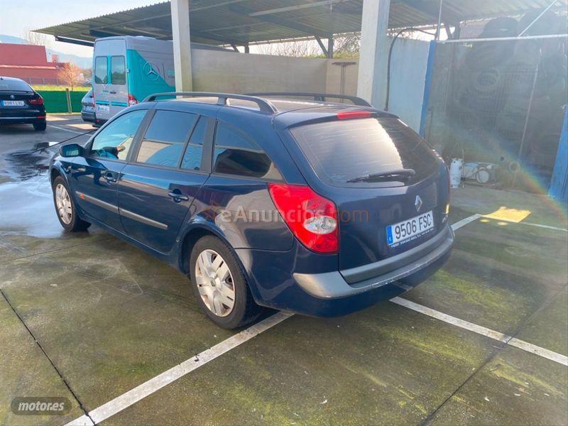 Renault Laguna GRAND TOUR DYNAMIQUE 1.9DCI 120CV de 2003 con 225.000 Km por 2.900 EUR. en La Coruna