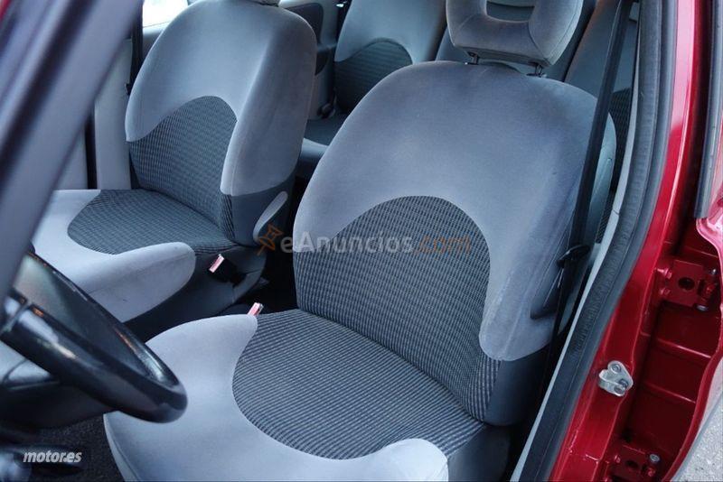 Citroen Xsara Picasso 1.6 SX de 2008 con 136.769 Km por 4.800 EUR. en Valencia