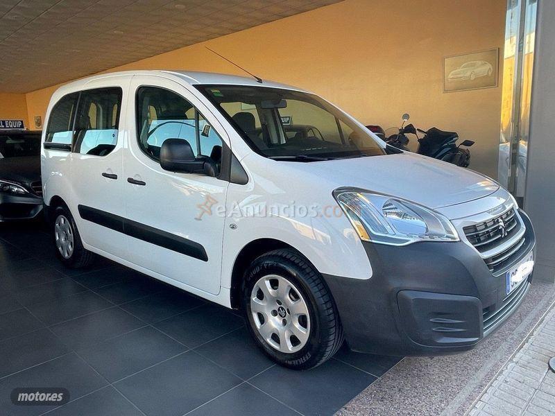 Peugeot Partner TEPEE Access 1.6 BlueHDi 75 de 2016 con 39.999 Km por 13.500 EUR. en Malaga
