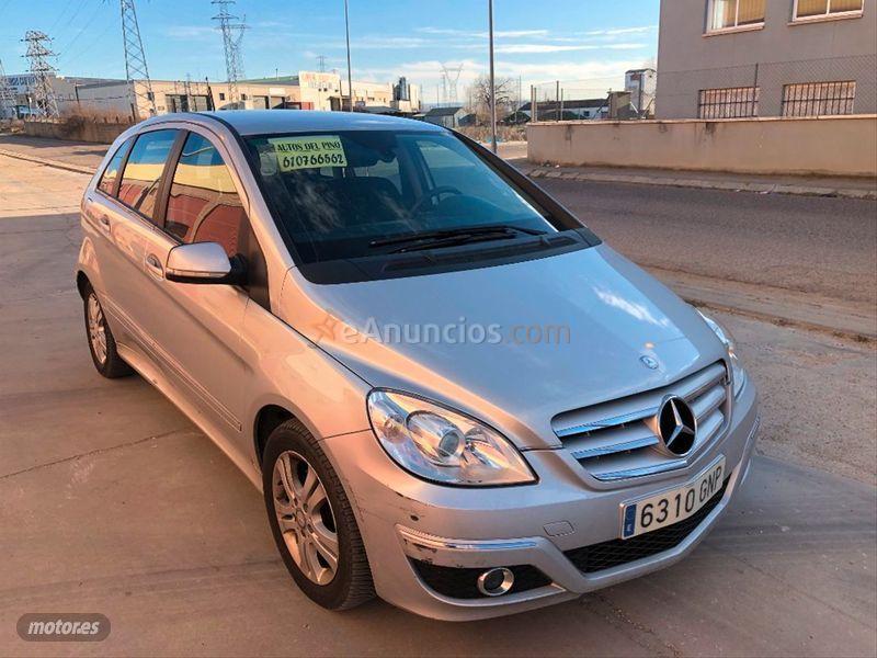 Mercedes Clase B B 200 CDI de 2009 con 330.000 Km por 5.500 EUR. en Valladolid