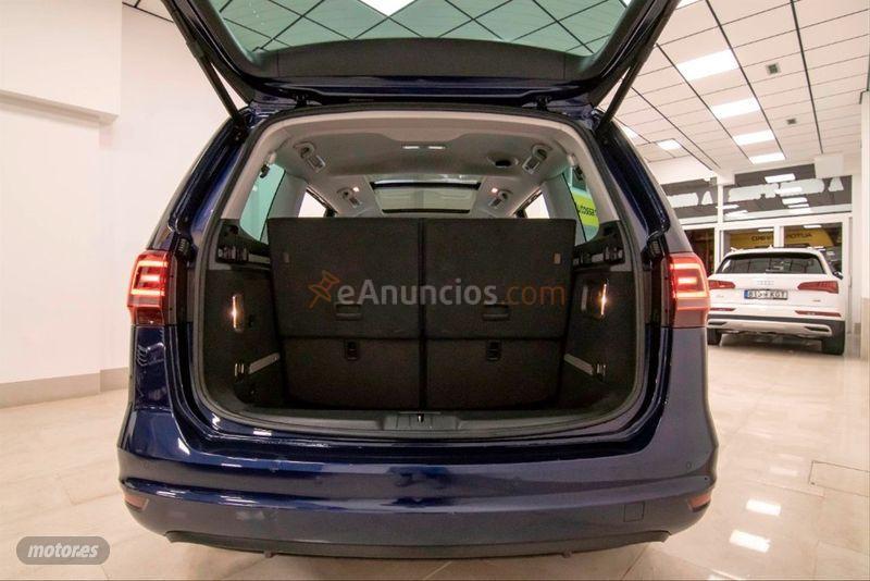 Volkswagen Sharan Sport 2.0 TDI 135kW184CV BMT DSG de 2017 con 2.800 Km por 37.900 EUR. en Vizcaya