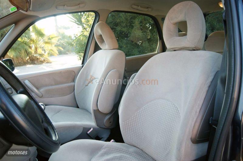 Citroen Xsara Picasso 2.0 HDI Exclusive de 2005 con 320.200 Km por 2.550 EUR. en Murcia