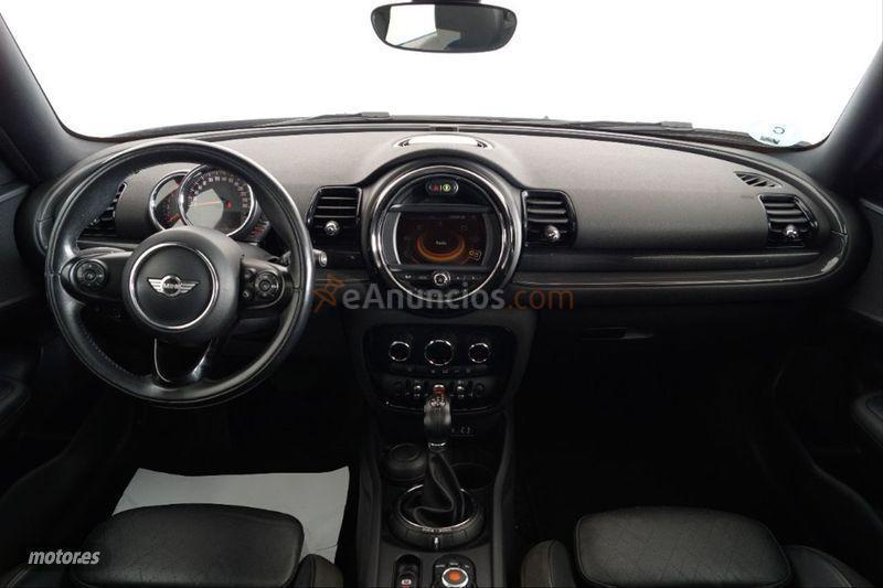 Mini Clubman COOPER D automatico de 2015 con 114.700 Km por 18.900 EUR. en Barcelona