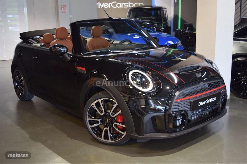 Mini Cooper John Cooper Works Cabrio de 2021 con 4.200 Km por 48.900 EUR. en Barcelona