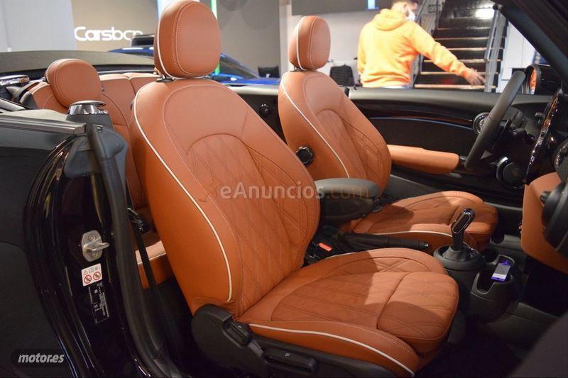 Mini Cooper John Cooper Works Cabrio de 2021 con 4.200 Km por 48.900 EUR. en Barcelona