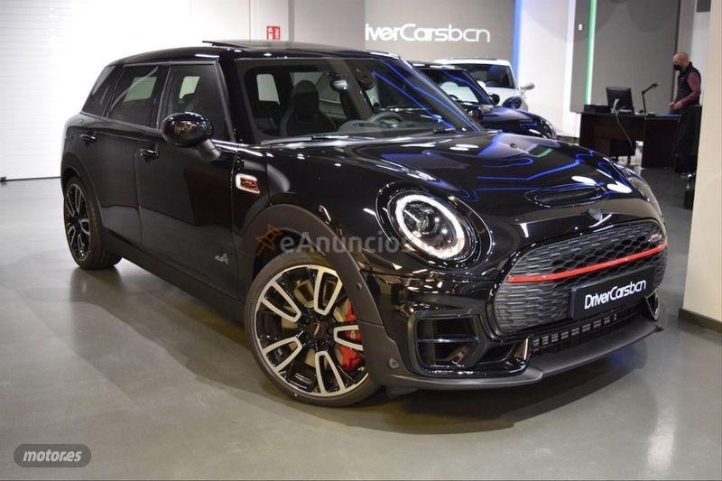 Mini Clubman JOHN COOPER WORKS ALL4 de 2021 con 4.100 Km por 49.900 EUR. en Barcelona