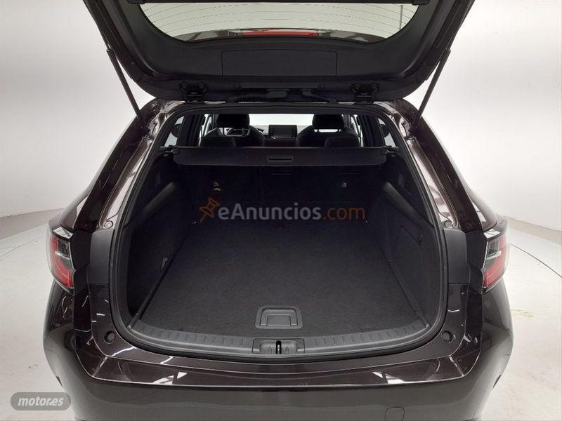 Toyota Corolla 2.0 180H FEEL ECVT TOURING SPORT de 2020 con 10.800 Km por 25.900 EUR. en Barcelona