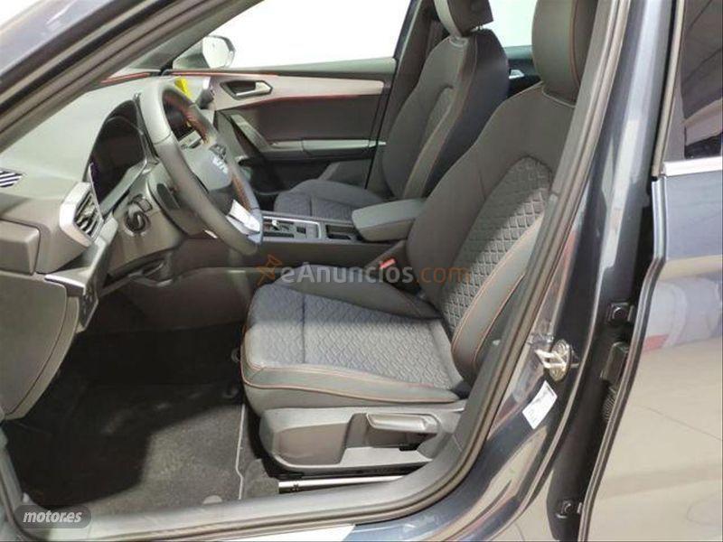 Seat Leon SP 1.4 eHybrid DSG SS FR de 2020 con 9.900 Km por 31.900 EUR. en Granada