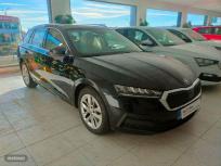 Skoda Octavia Combi 1.0 TSI 81kW110CV Man Ambition de 2021 con 9.992 Km por 22.990 EUR. en Valladolid