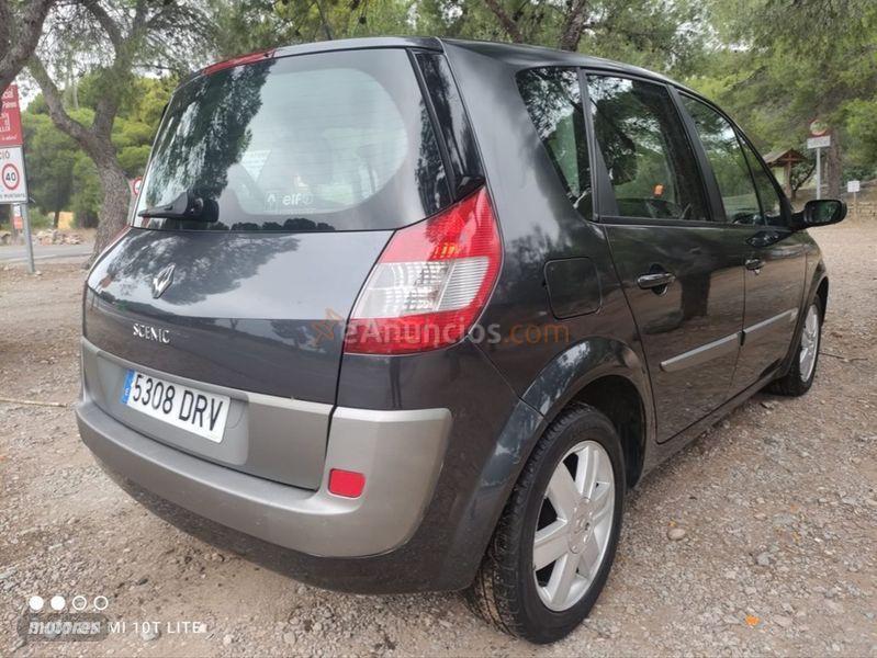 Renault Scenic Confort Dynamique 1.6 16V EU4 de 2005 con 142.235 Km por 4.490 EUR. en Castellon