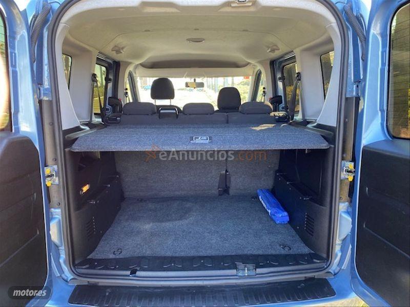 Fiat Doblo Combi Dynamic 1.3 Multijet de 2010 con 127.000 Km por 6.490 EUR. en Barcelona