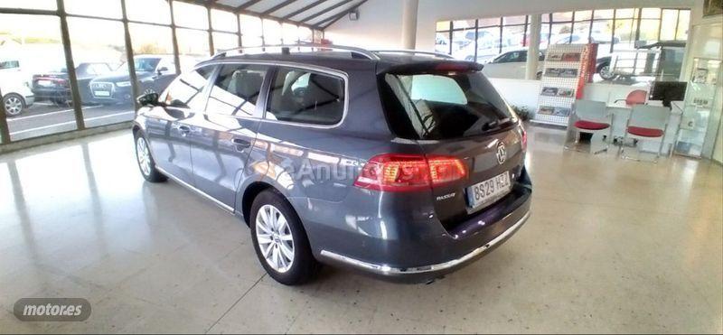 Volkswagen Passat Variant 2.0 TDI 140 Advance BMotion Tech de 2014 con 111.567 Km por 14.990 EUR. en Pontevedra