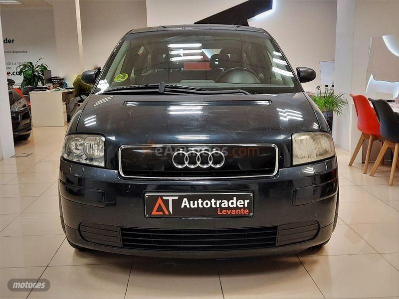 Audi A2 1.4 de 2002 con 93.500 Km por 3.999 EUR. en Alicante