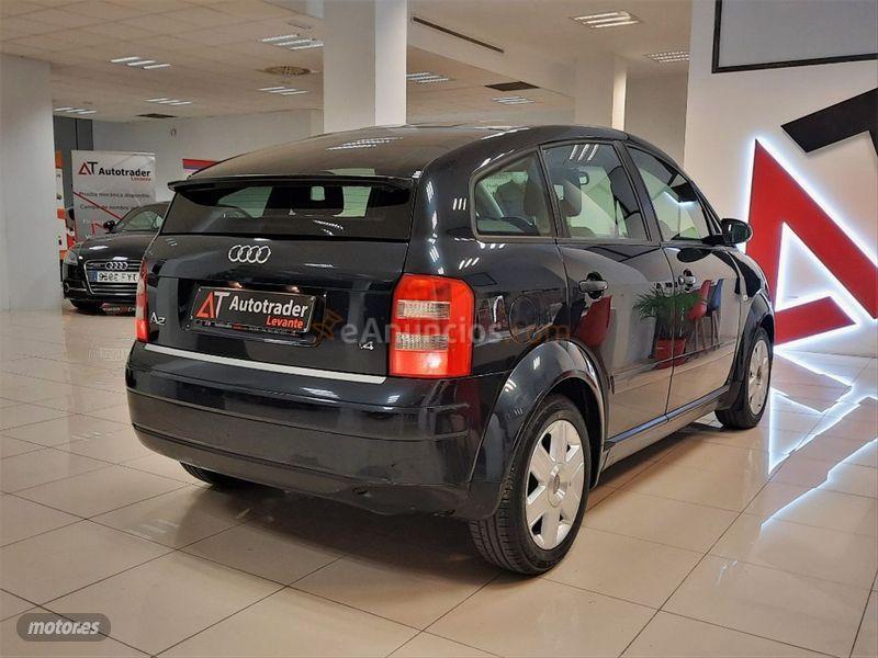 Audi A2 1.4 de 2002 con 93.500 Km por 3.999 EUR. en Alicante