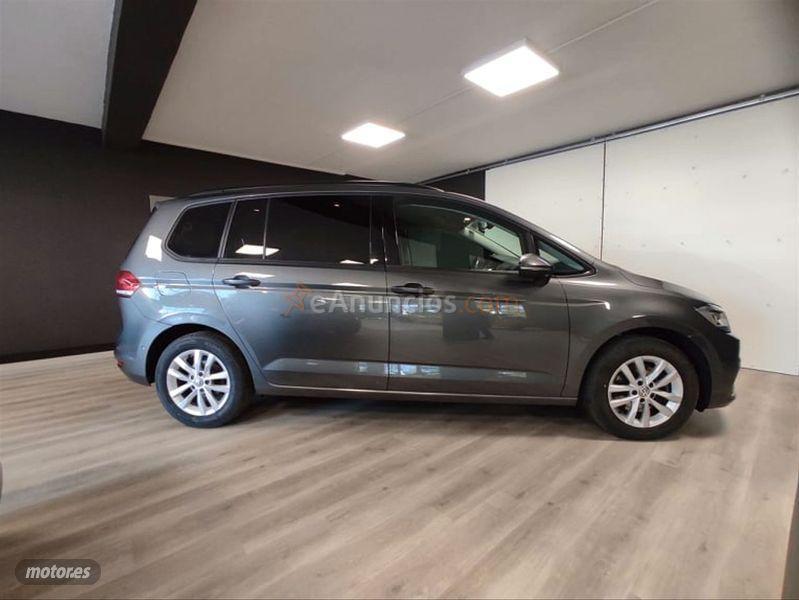 Volkswagen Touran Advance 2.0 TDI SCR 150CV BMT de 2016 con 106.297 Km por 20.000 EUR. en Pontevedra