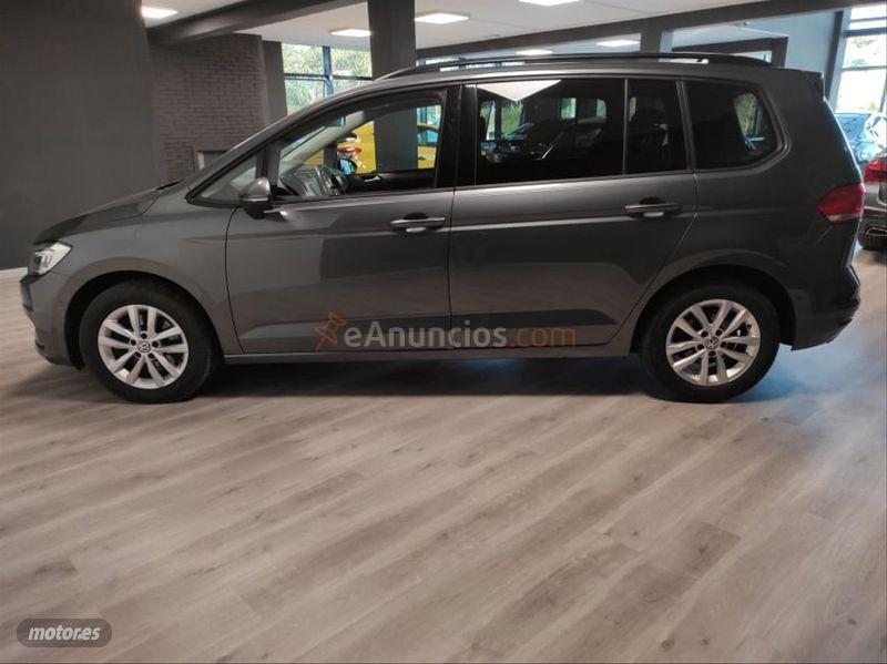 Volkswagen Touran Advance 2.0 TDI SCR 150CV BMT de 2016 con 106.297 Km por 20.000 EUR. en Pontevedra
