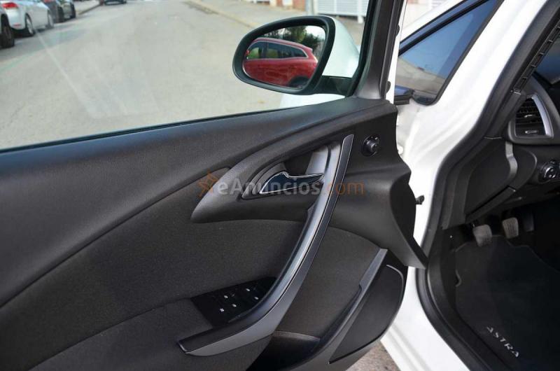 Opel Astra 1.6 CDTI SS 110CV BUSINESS ST 