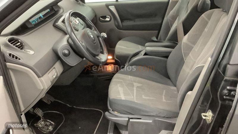 Renault Scenic LUXE DYNAMIQUE 1.9DCI de 2004 con 127.089 Km por 2.050 EUR. en Toledo