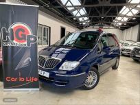 Lancia Phedra 2.0 16v JTD 136CV Oro Plus de 2010 con 177.000 Km por 6.900 EUR. en Barcelona