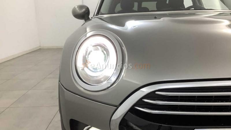 MINI Clubman Cooper D 150cv Automático 8v 