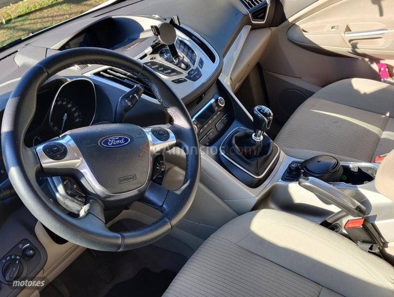 Ford C-Max titanium 5 puertas 115cv de 2010 con 119.000 Km por 12.000 EUR. en Sevilla