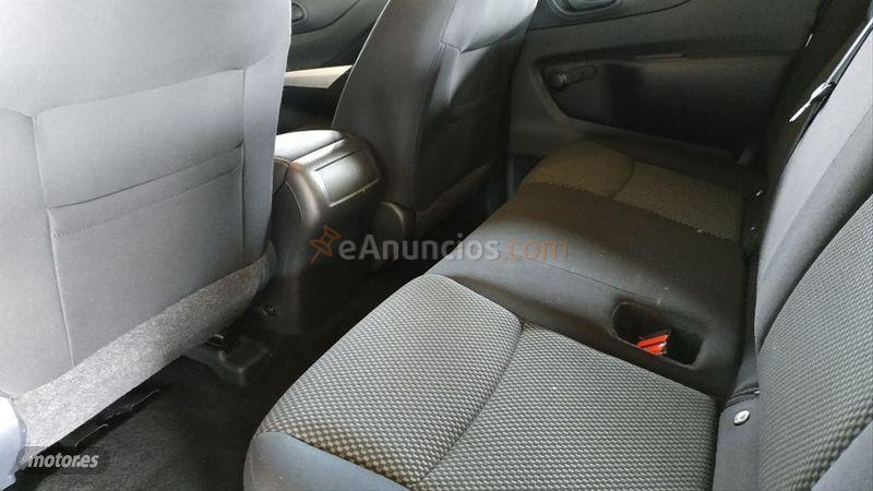 Nissan Navara D. Cab. 2.3dCi 120kW160CV Visia BDif de 2022 por 28.000 EUR. en Lleida