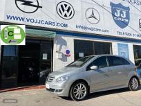 Mercedes Clase B B 200 de 2008 con 198.000 Km por 9.500 EUR. en Madrid