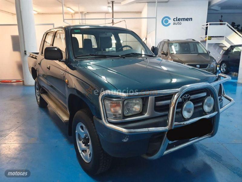 Toyota Hilux 2.4TD DC 4WD de 1999 con 143.000 Km por 10.999 EUR. en Malaga