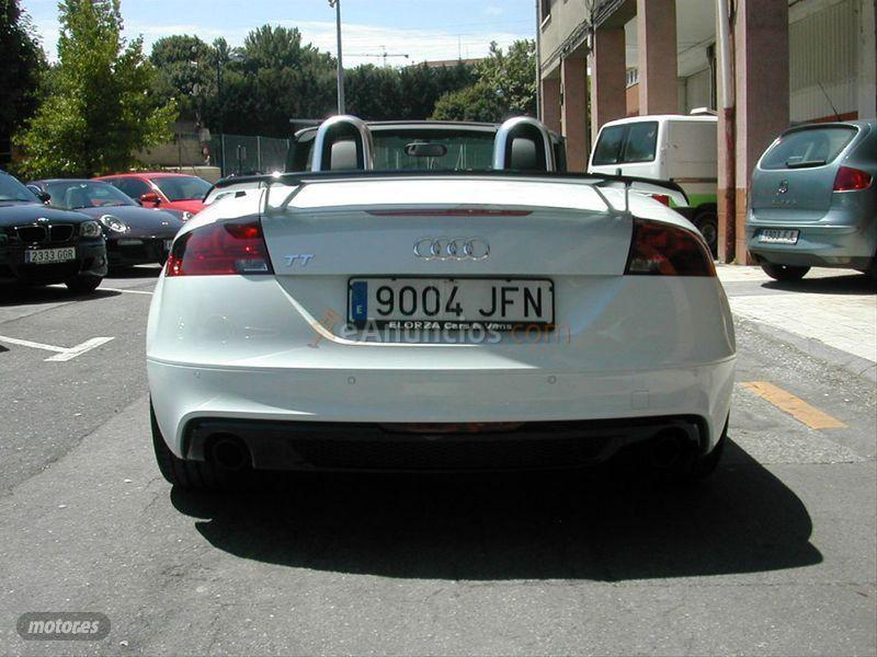 Audi TT Roadster 2.0 TFSI S line edition de 2014 con 29.800 Km por 24.900 EUR. en Guipuzcoa